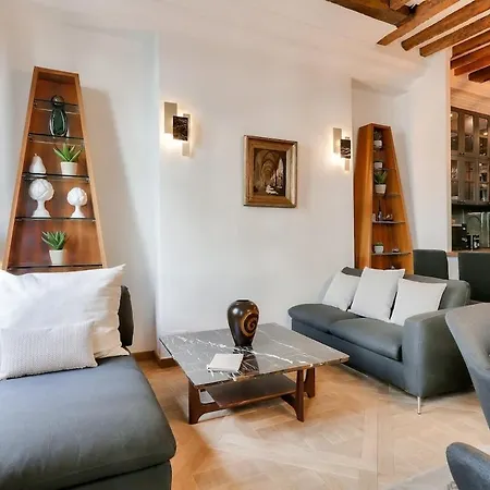 Luxurious 3bd With 3br And Ac Apartment